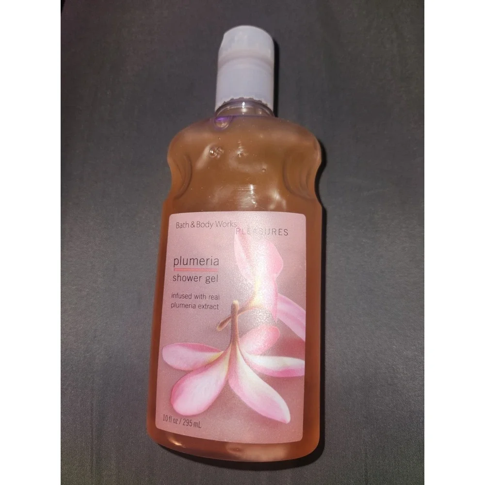 NEW~Bath & Body Works Pleasures Plumeria Shower Gel‎ 10 oz Discontinued/Retired